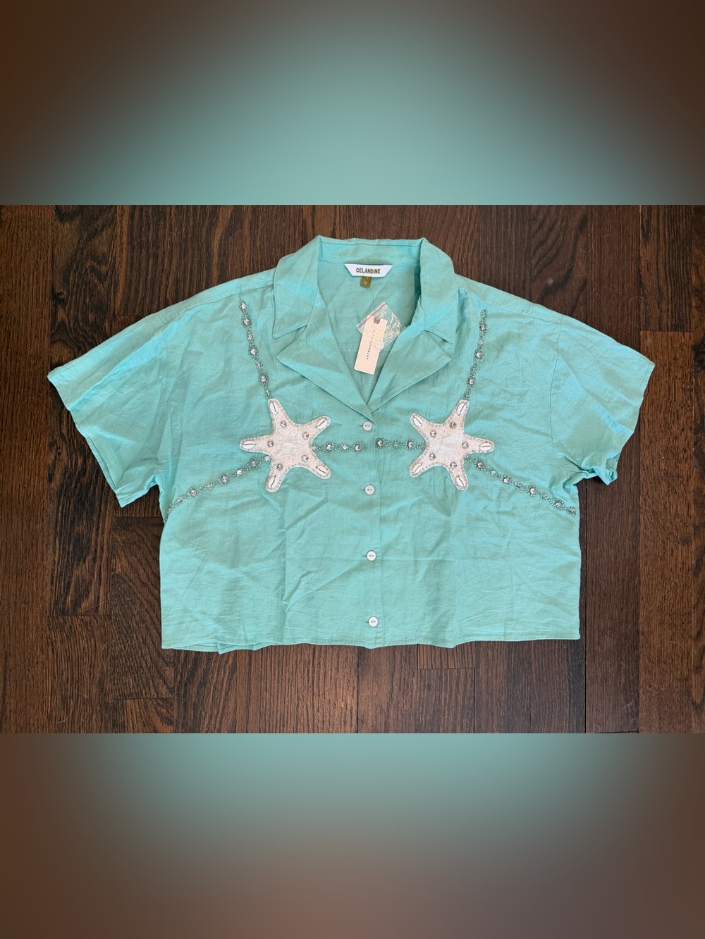 Celandine Crop Linen Blend Buttondown Shirt - size small